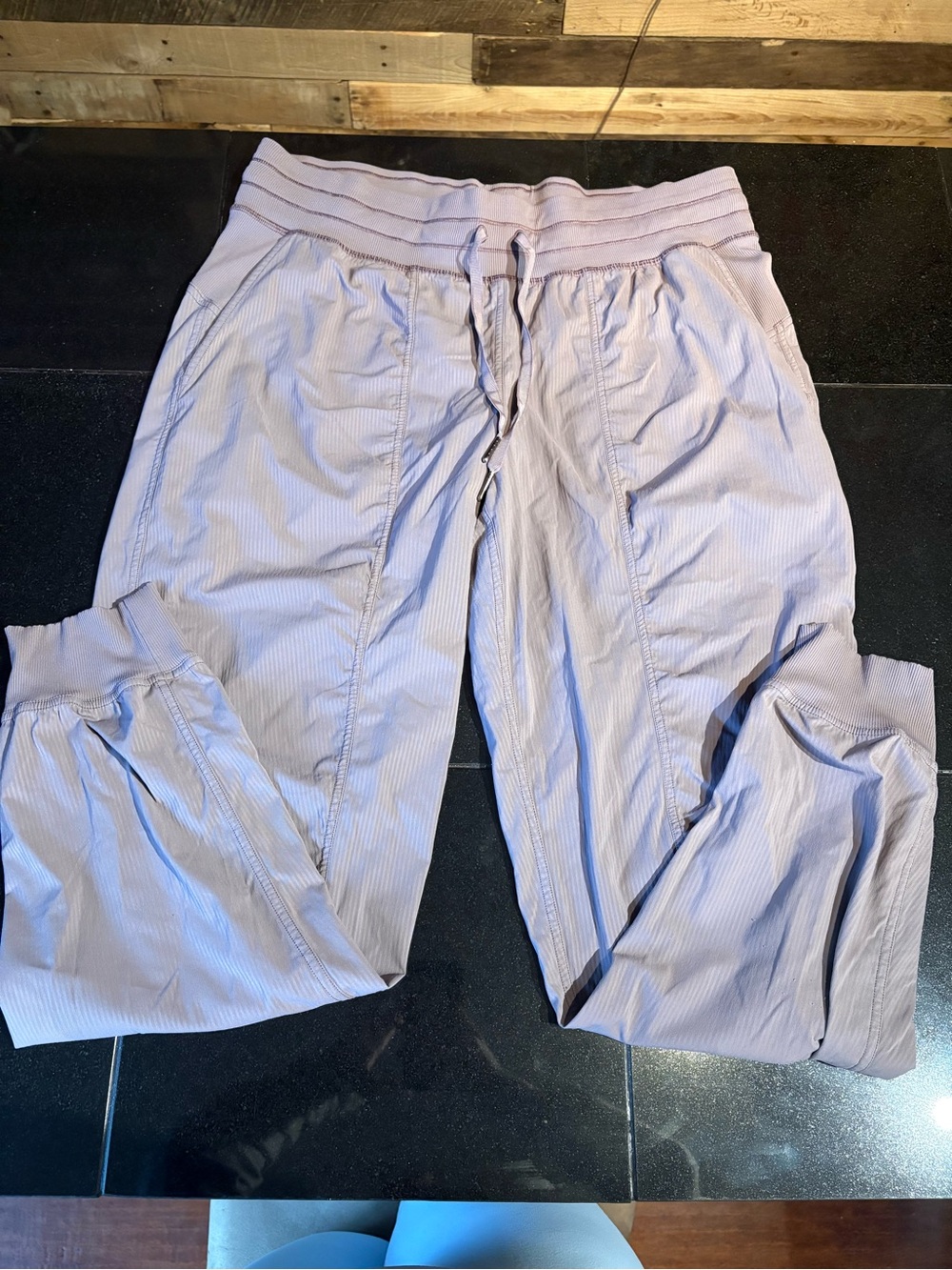 lululemon athletica Dance Studio Jogger in Frosted Mulberry size 12